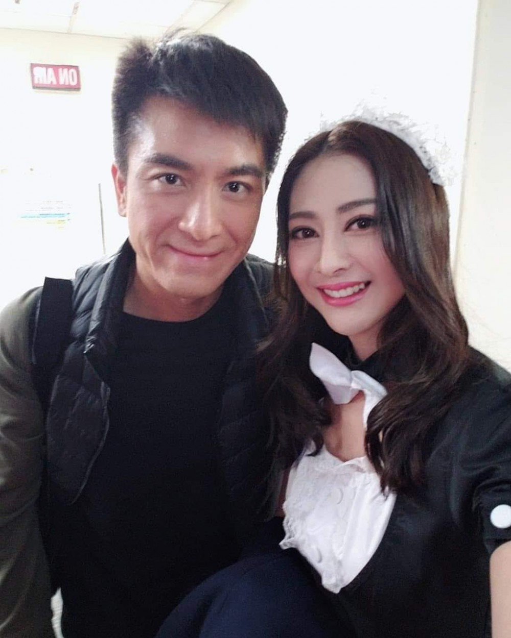 与马国明合作《降魔的2.0》。 与马国明合作《降魔的2.0》。