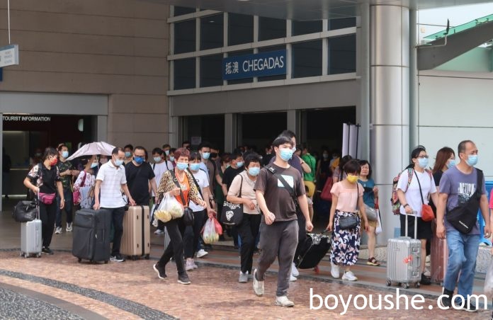 今年五一访澳旅客同比跌17% 业界指7天核酸期可增游澳意欲