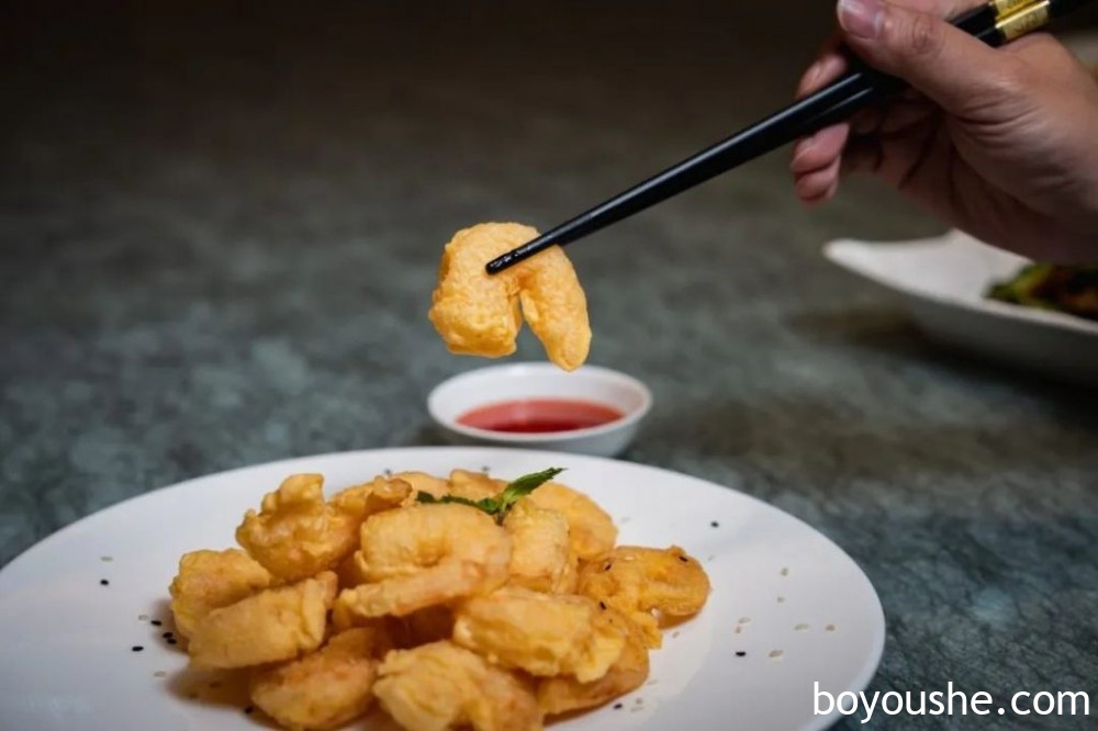 是时候展示真正的实力了,顶级烧腊大师和粤菜大厨加入赢记粤府,菜品全线升级!