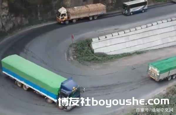 缅甸实皆安保部队禁止民众携带大额现金,商人经商面临困难